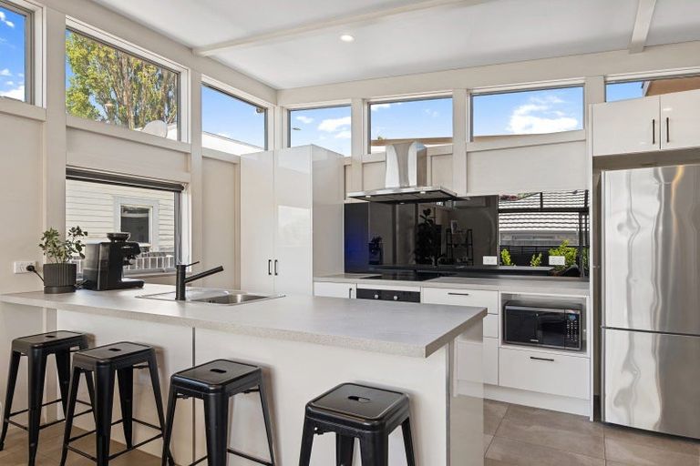 Photo of property in 2/87 Warrington Street, Mairehau, Christchurch, 8013