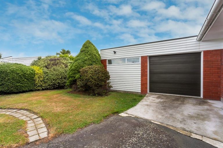 Photo of property in 1 Pulford Place, Ilam, Christchurch, 8041