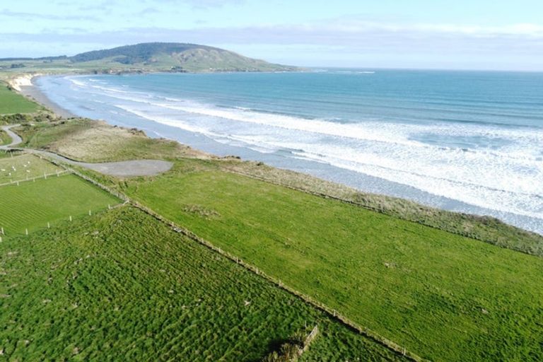 Photo of property in 13 Surrey Street, Orepuki, Riverton, 9881