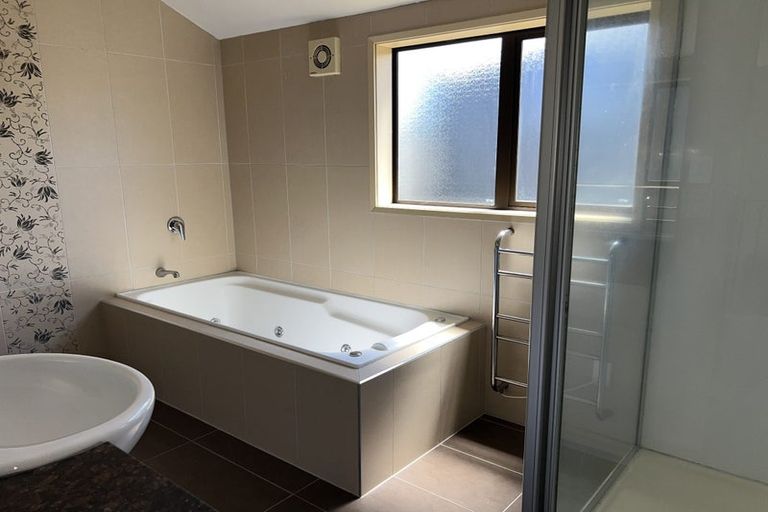 Photo of property in 51a Dominion Street, Takapuna, Auckland, 0622