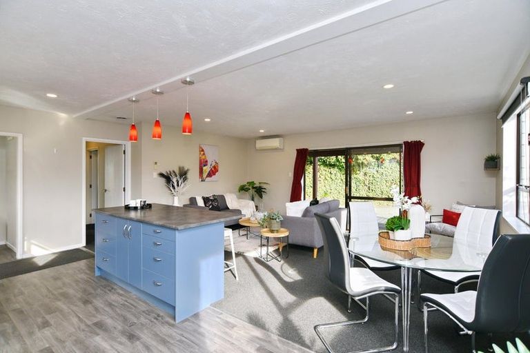 Photo of property in 31 Tyrone Street, Belfast, Christchurch, 8051