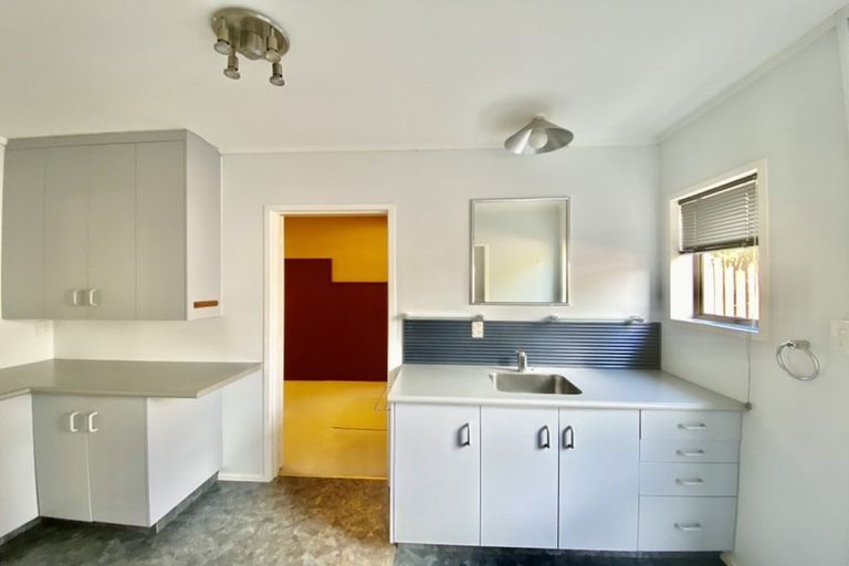 Photo of property in 179 Hobsonville Road, Hobsonville, Auckland, 0618