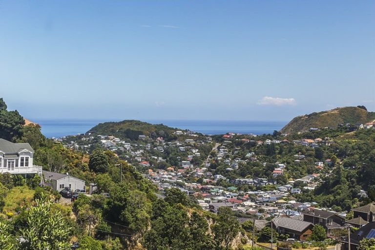 Photo of property in 17 Volga Street, Island Bay, Wellington, 6023