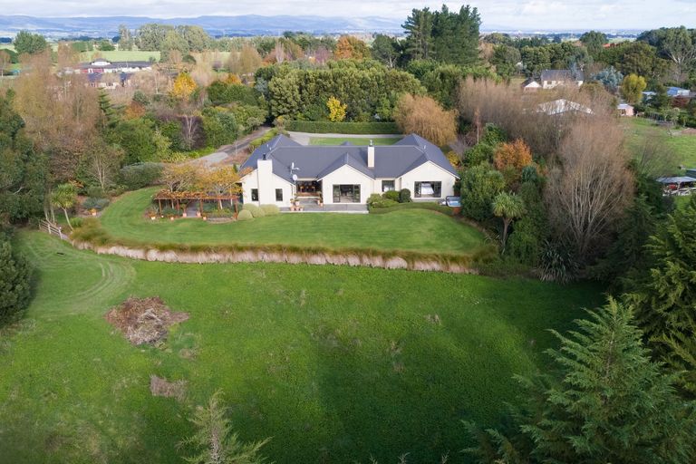 Photo of property in 931b Reid Line East, Bunnythorpe, Palmerston North, 4481