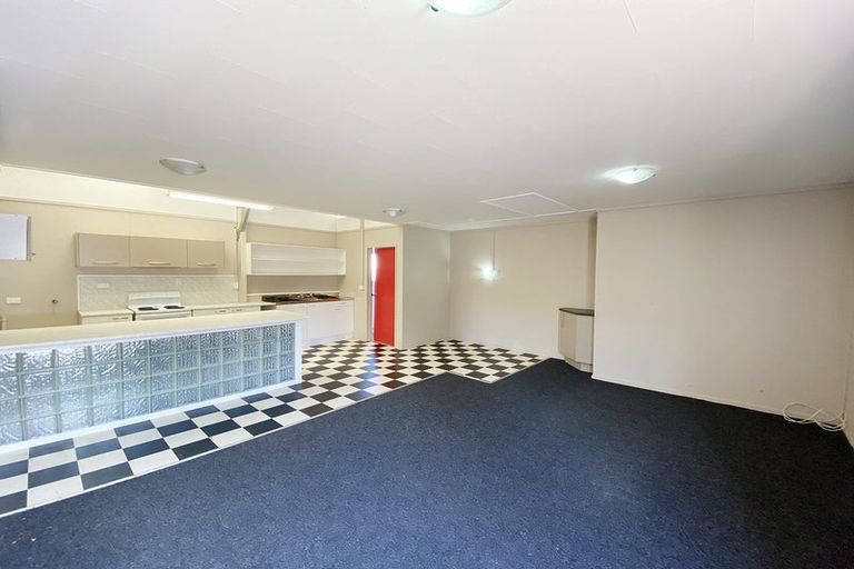 Photo of property in 67 Old Barn Road, Opaheke, Papakura, 2584
