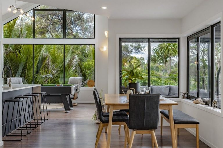 Photo of property in 260 Wairere Road, Waitakere, Henderson, 0782