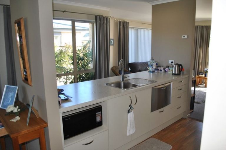 Photo of property in Sanctuary Villas, 26/294 Mairehau Road, Burwood, Christchurch, 8083