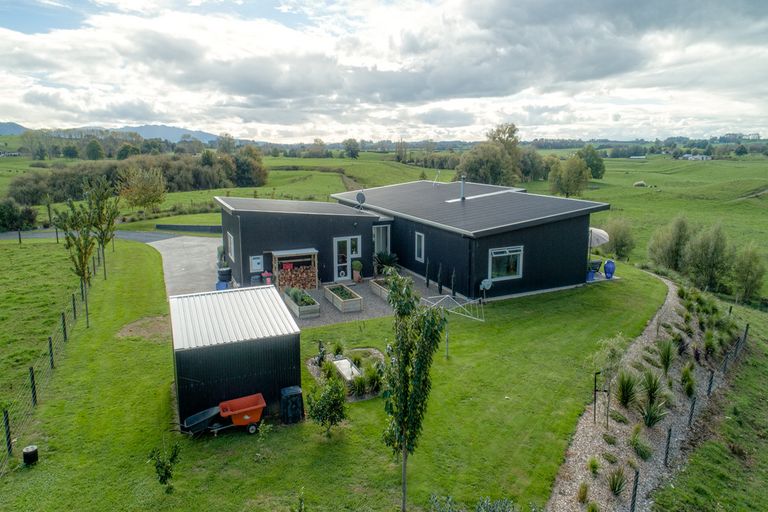 Photo of property in 421 Waikeria Road, Kihikihi, Te Awamutu, 3874