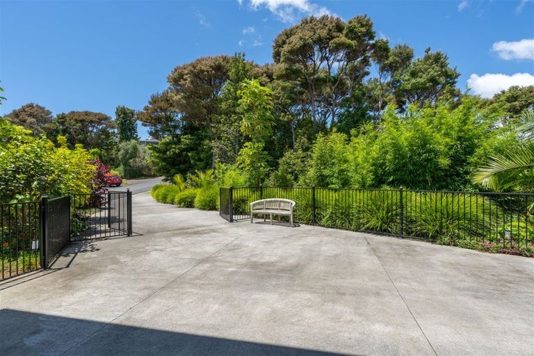 Photo of property in 33 Hihitahi Rise, Paihia, 0200