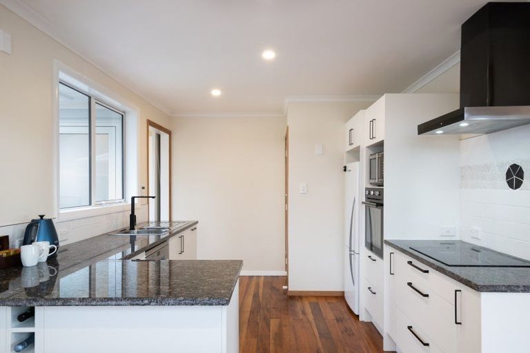 Photo of property in 6 Byron Street, Trentham, Upper Hutt, 5018