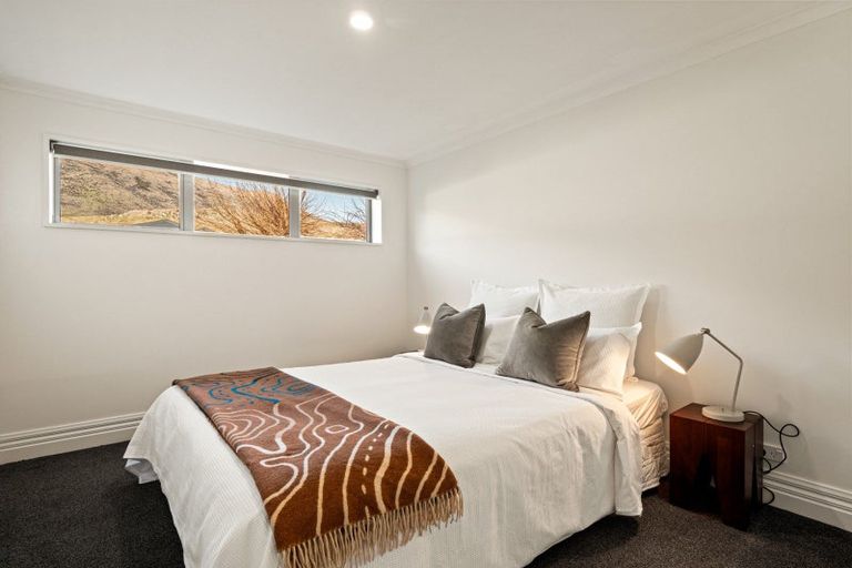 Photo of property in 10 Herries Lane, Lake Hayes, Queenstown, 9304