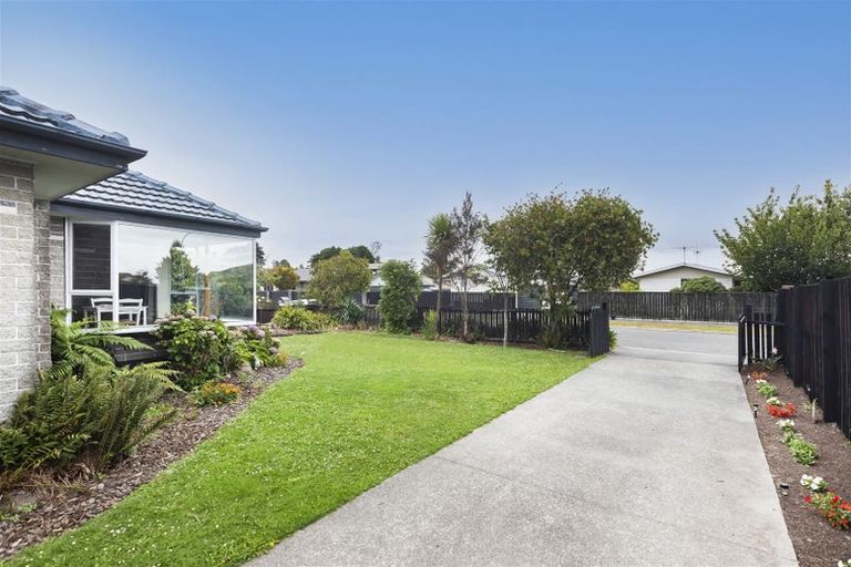 Photo of property in 79 Woolley Street, Avondale, Christchurch, 8061