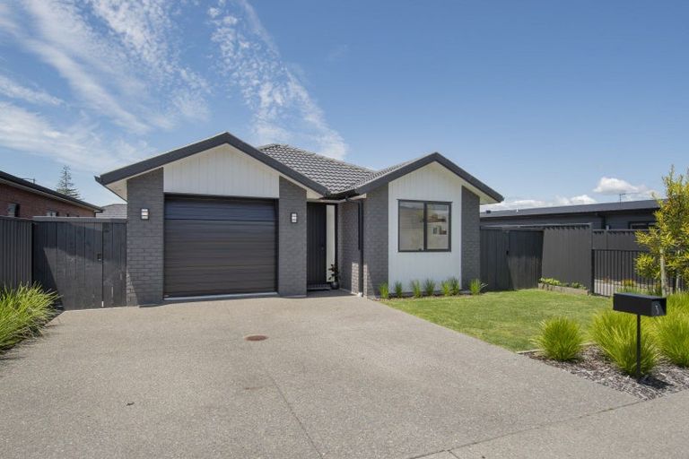 Photo of property in 3 Pioneer Crescent, Omokoroa, 3114