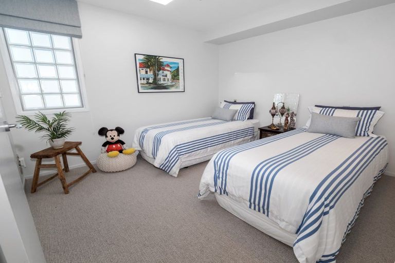 Photo of property in 1/25a Victoria Road, Mount Maunganui, 3116