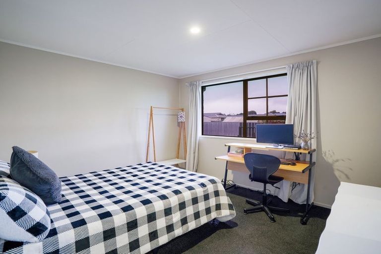 Photo of property in 125 Cunningham Crescent, Grasmere, Invercargill, 9810