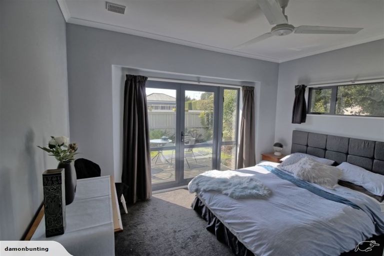 Photo of property in 9 Collins Street, Addington, Christchurch, 8024