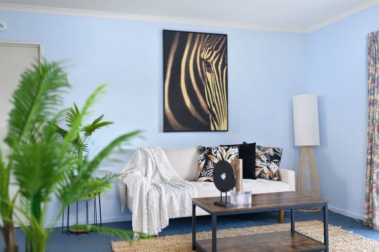 Photo of property in 18a Poto Street, Te Atatu South, Auckland, 0610