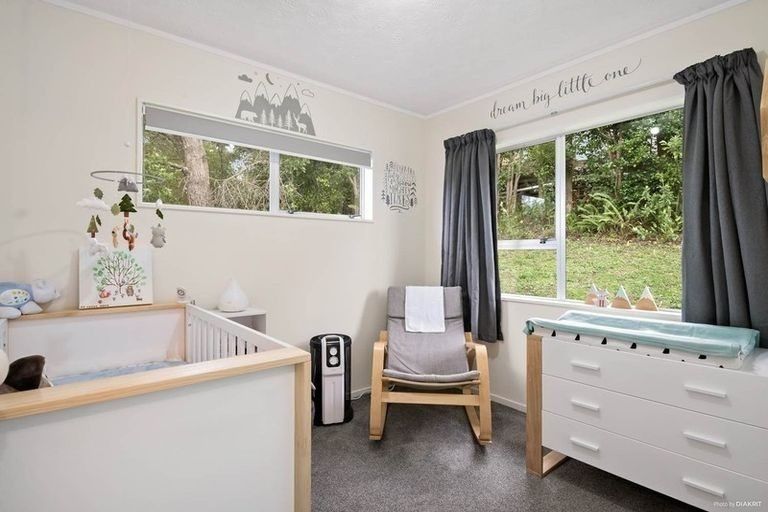 Photo of property in 17 Stredwick Drive, Torbay, Auckland, 0630