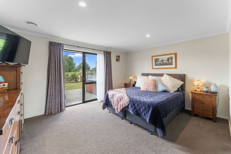 Photo of property in 16 Wanderers Avenue, Brightwater, 7022