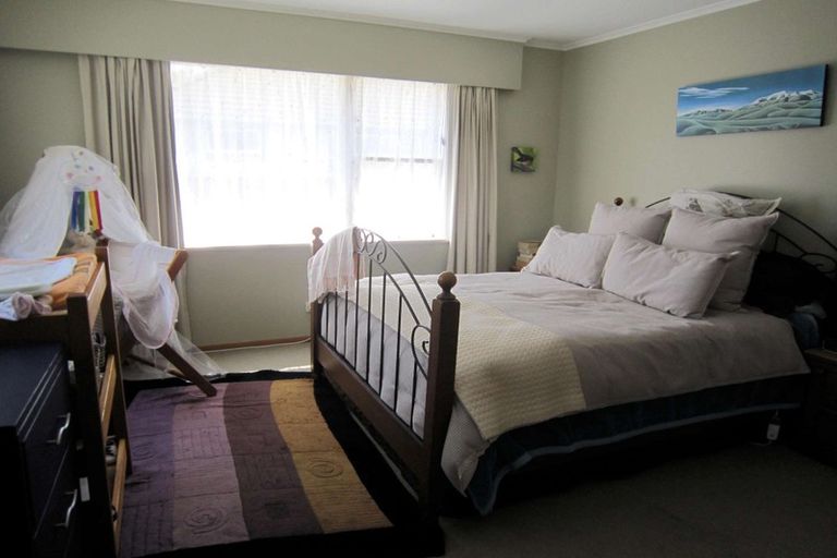 Photo of property in 40 Kiwi Street, Heretaunga, Upper Hutt, 5018