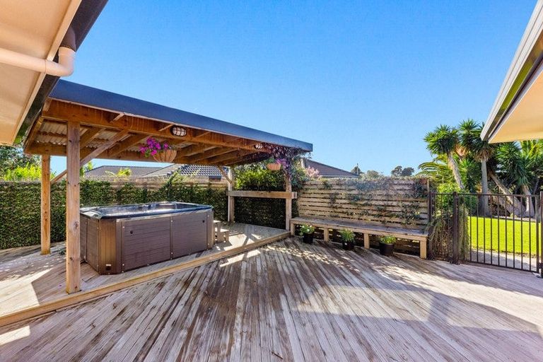 Photo of property in 7 Omana Avenue, Shelly Beach, Helensville, 0874