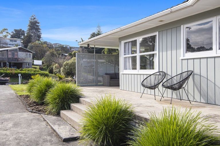 Photo of property in 51 Memorial Drive, Parahaki, Whangarei, 0112