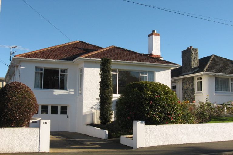 Photo of property in 129 Eglinton Road, Mornington, Dunedin, 9011