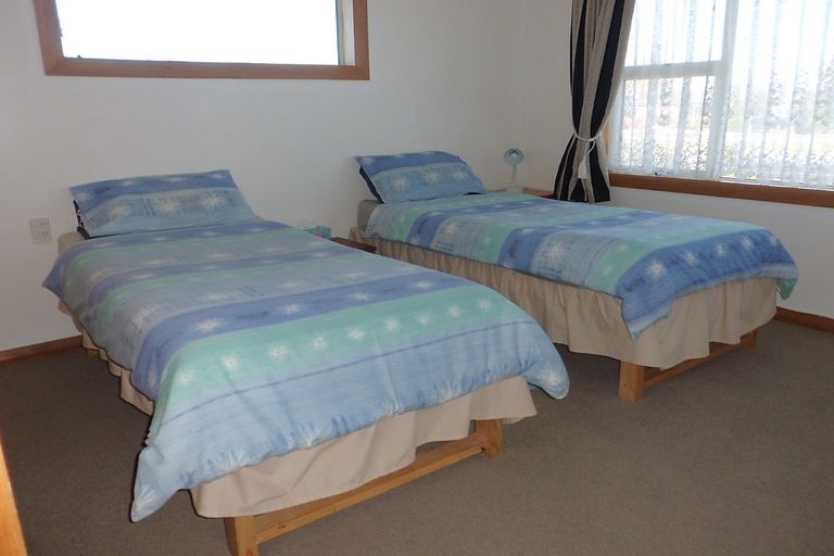 Photo of property in 17 Richard Pearse Drive, Temuka, 7920