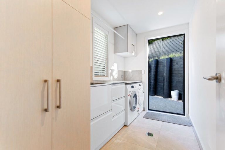 Photo of property in 352d Beach Road, Mairangi Bay, Auckland, 0630