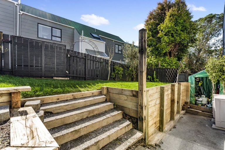Photo of property in 2/61 Sierra Street, Glendowie, Auckland, 1071