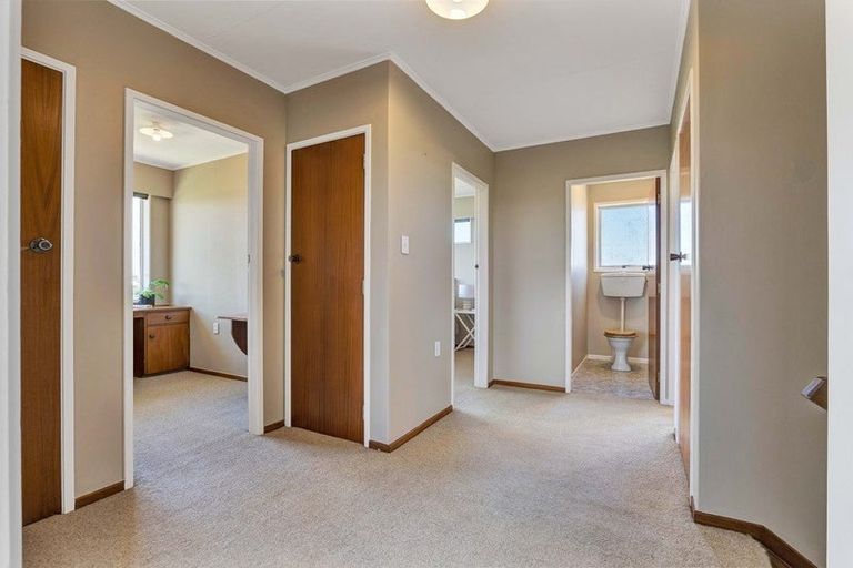 Photo of property in 36 Mokoia Road, Mokoia, Hawera, 4672