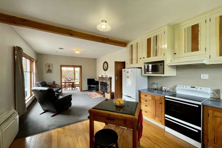 Photo of property in 63 Main North Road, Geraldine, 7930