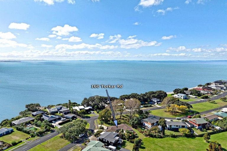 Photo of property in 160 Torkar Road, Clarks Beach, 2122