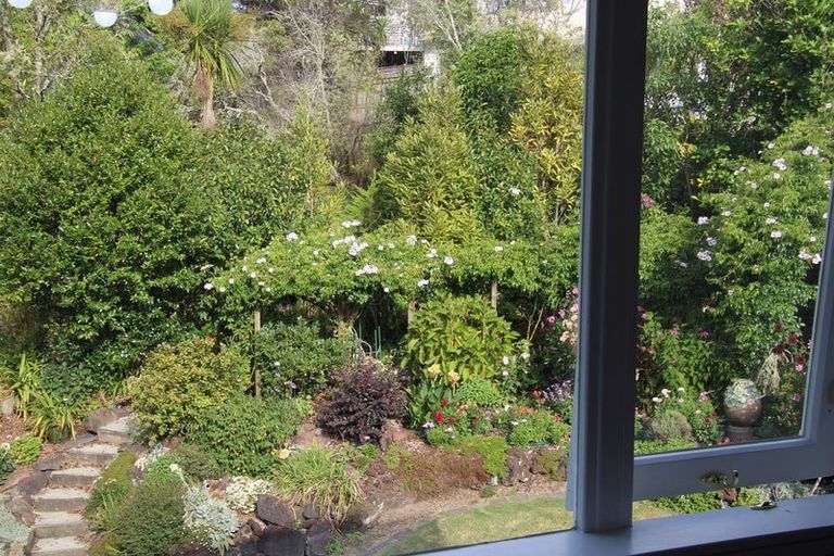 Photo of property in 22 Acacia Road, Torbay, Auckland, 0632