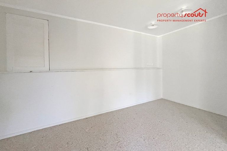 Photo of property in 1/15 Titiwai Place, Birkenhead, Auckland, 0626