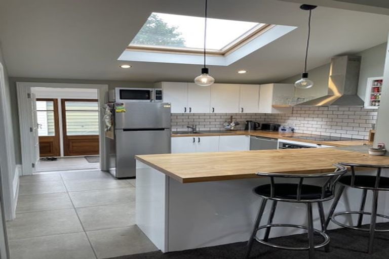 Photo of property in 21 Vienna Street, Waltham, Christchurch, 8023