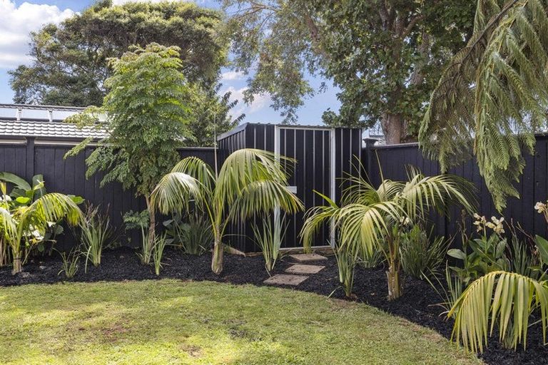 Photo of property in 329 Mangorei Road, Merrilands, New Plymouth, 4312