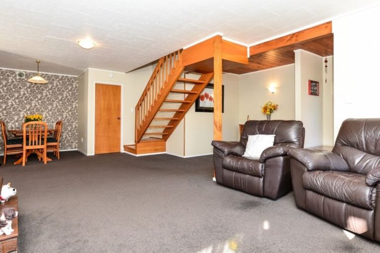 Photo of property in 16 Monique Place, Dinsdale, Hamilton, 3204