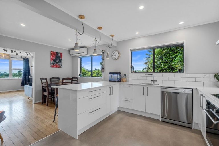 Photo of property in 35 Otumoetai Road, Judea, Tauranga, 3110