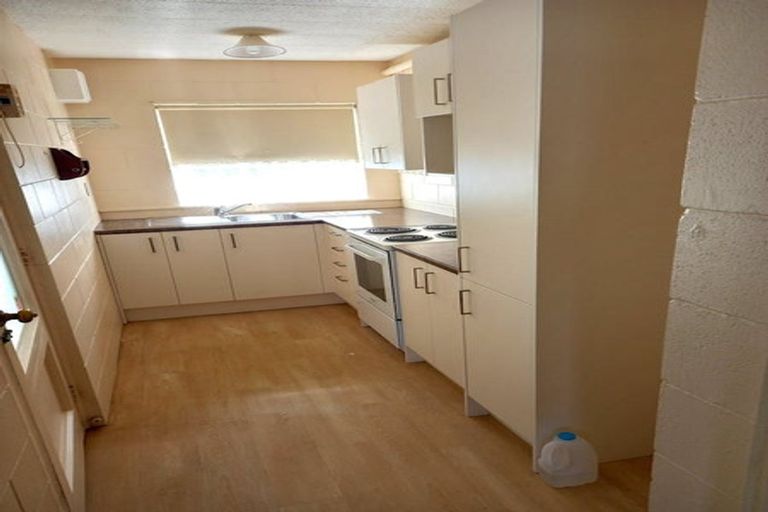 Photo of property in 6/23 Inverness Road, Browns Bay, Auckland, 0630