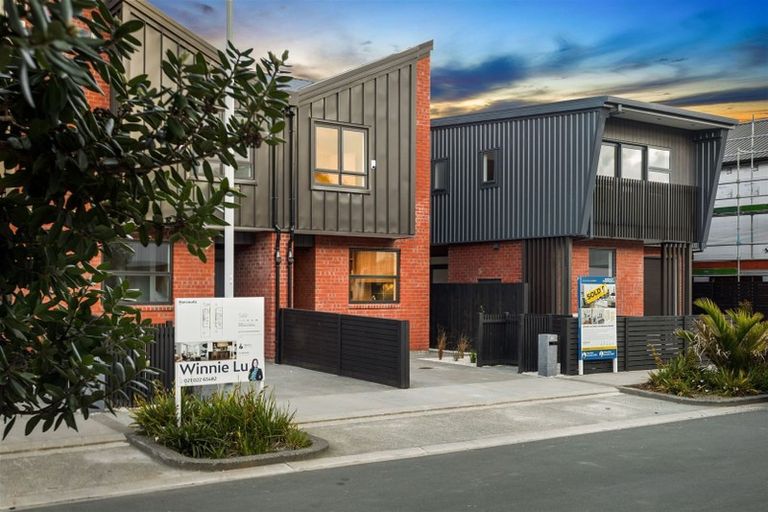 Photo of property in 13 Sioux Road, Hobsonville, Auckland, 0616