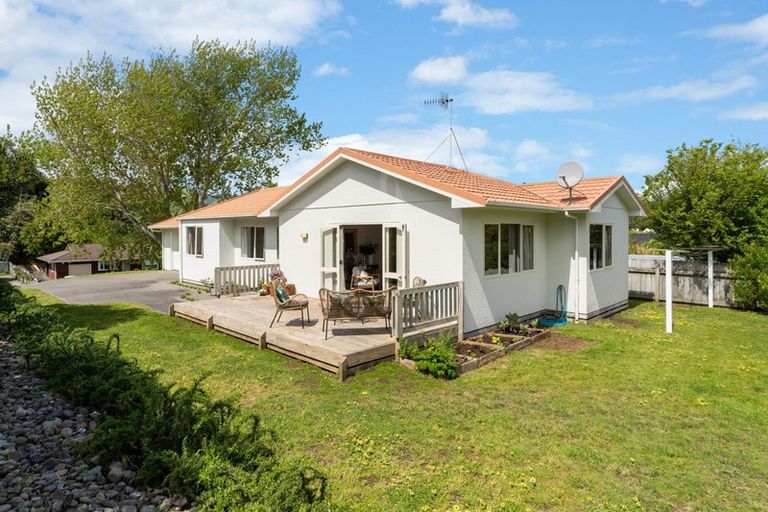 Photo of property in 43 Weggery Drive, Waikanae Beach, Waikanae, 5036