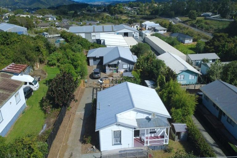 Photo of property in 39 Station Road, Te Kamo, 0112