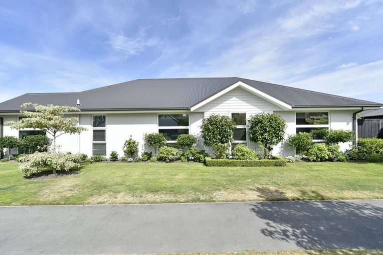 Photo of property in 37 Ruapani Street, Marshland, Christchurch, 8083