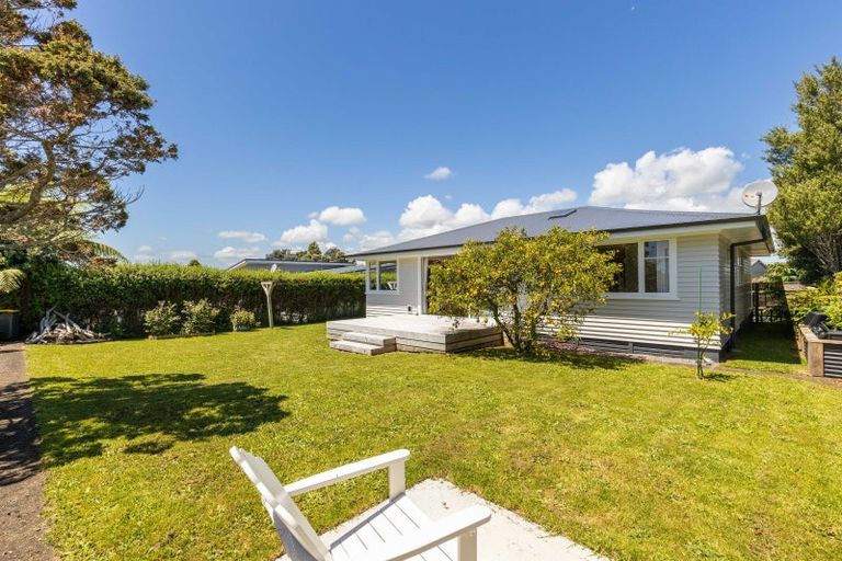 Photo of property in 52 Clawton Street, Westown, New Plymouth, 4310