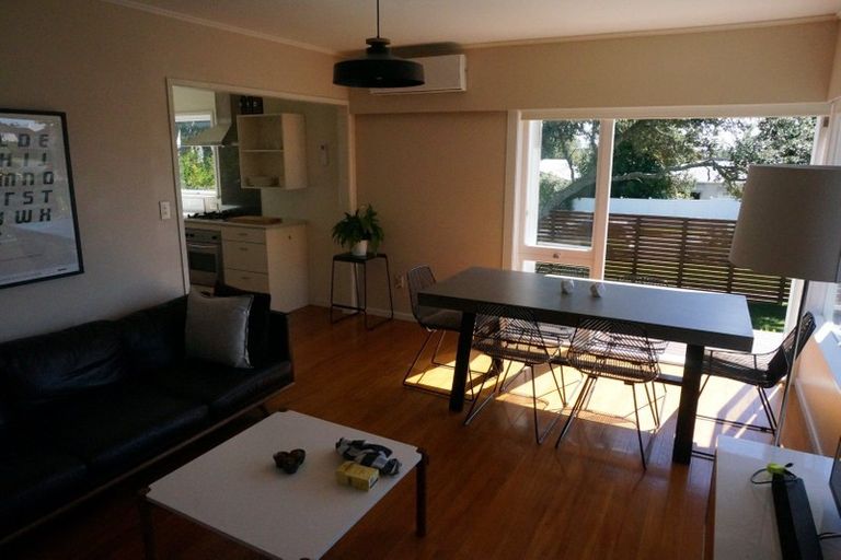 Photo of property in 1/23 Aramoana Avenue, Devonport, Auckland, 0624