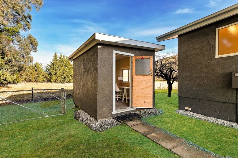 Photo of property in 72 Jims Way, Frankton, Queenstown, 9371