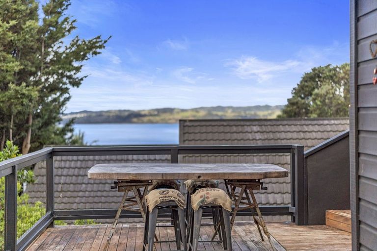 Photo of property in 188 Sandspit Road, Shelly Park, Auckland, 2014