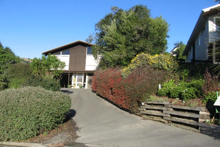 Photo of property in 3 Roseneath Place, Cashmere, Christchurch, 8022