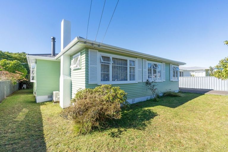 Photo of property in 14 Konini Street, Levin, 5510